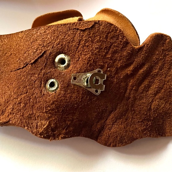 Handcrafted Artisan Leather Boho Women's Belt - Picture 13 of 13